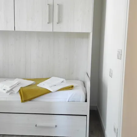 Apartamento A *